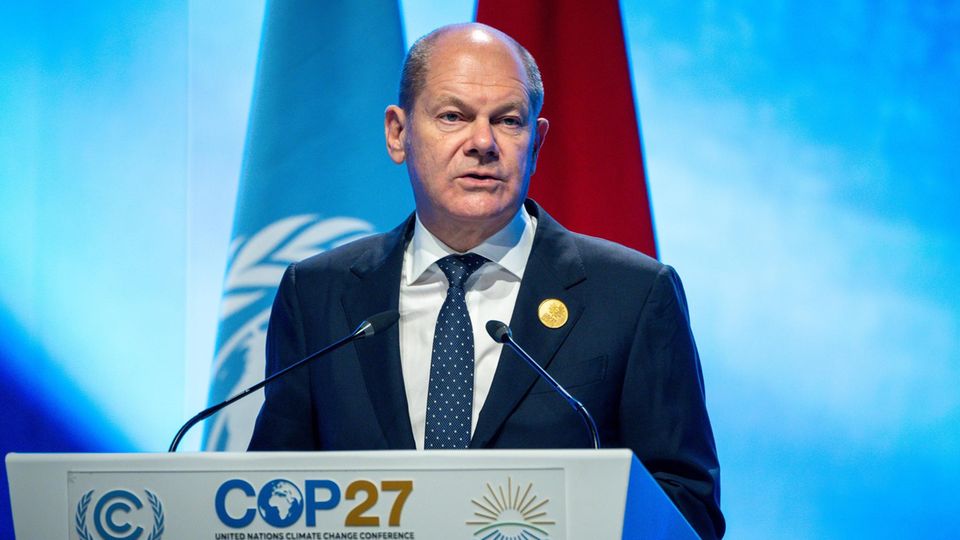 Bundeskanzler Olaf Scholz (SPD) spricht bei der Weltklimakonferenz COP27