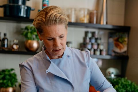 Cornelia Poletto gibt Tipps, wie man Risotto richtig zubereitet