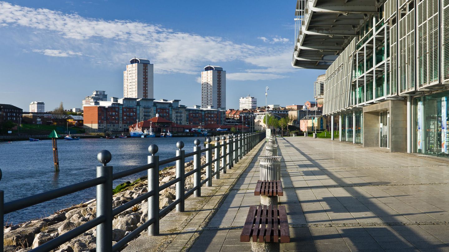 Blick auf die Skyline der englischen Stadt Sunderland. Blick auf die Skyline der englischen Stadt Sunderland.