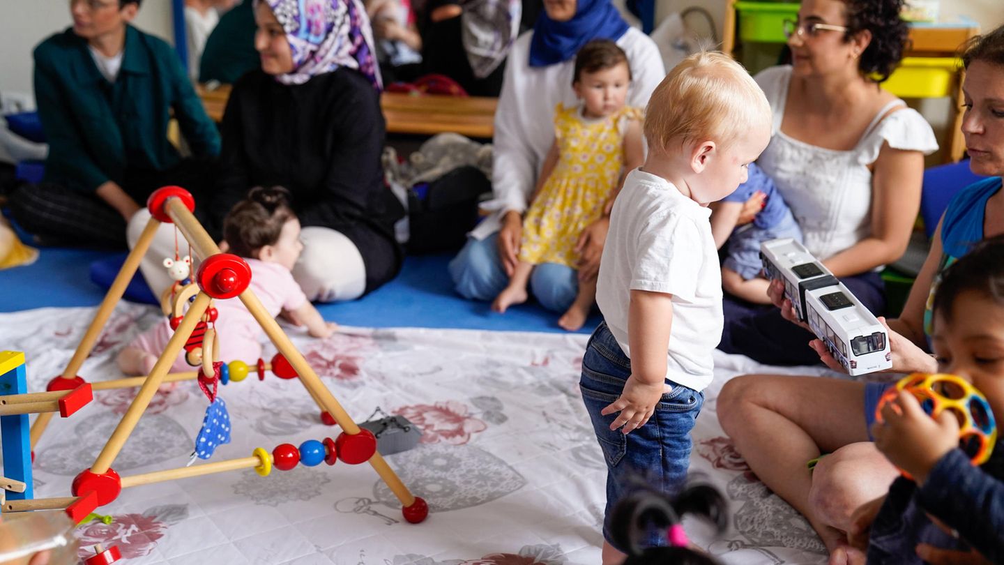 Plätze in Kindertagesstätten werden dringend benötigt. Doch den Bau der Einrichtungen versuchen manche Anwohner zu verhindern.