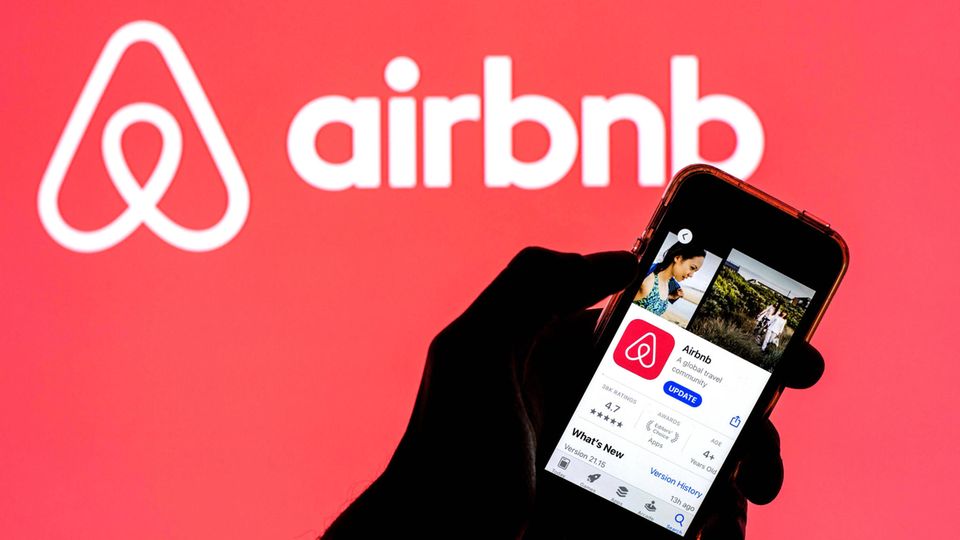 Die EU-Staaten und das EU-Parlament beraten über Vorschläge zum Datenaustausch zwischen Internetplattformen wie Airbnb mit den lokalen Behörden.