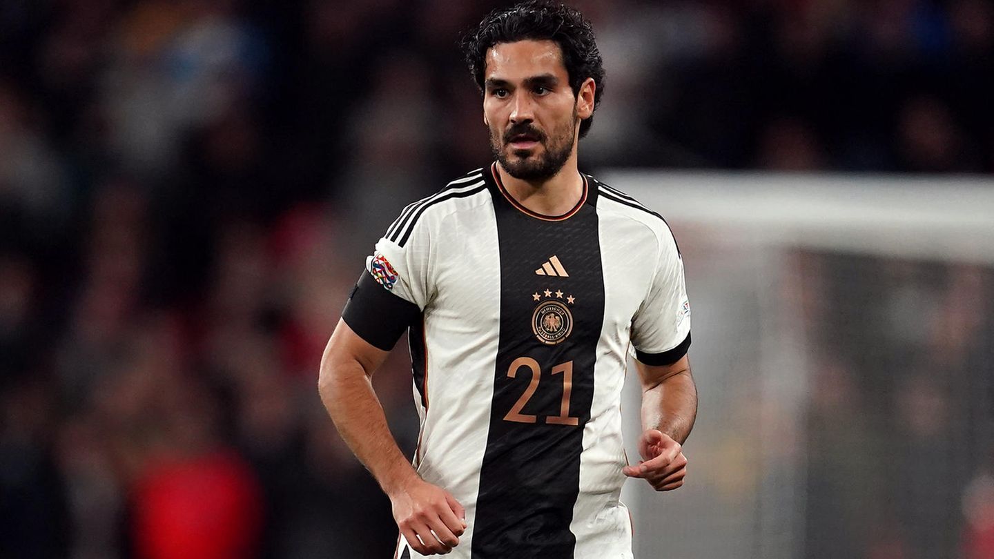 Ilkay Gündogan  Note: 3,5  Weil Kimmich auf der Außenbahn spielte, war er der Chef im defensiven Mittelfeld und verteilte die Bälle. Wurde in der 55. Minute aus taktischen Gründen für Füllkrug ausgewechselt. Wieder kassierte Deutschland Tore, nachdem er raus war.