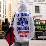 Pullover mit politischer Botschaft