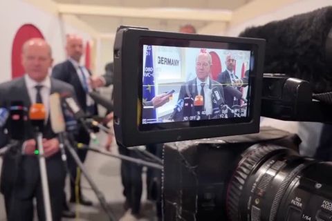 Video: Ägyptischer Blogger im Hungerstreik - Scholz fordert Freilassung