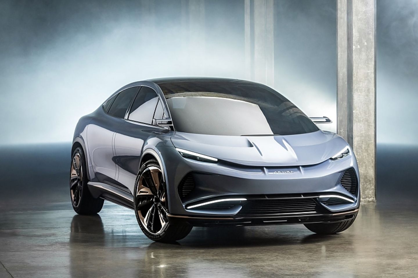 Aehra E-Crossover