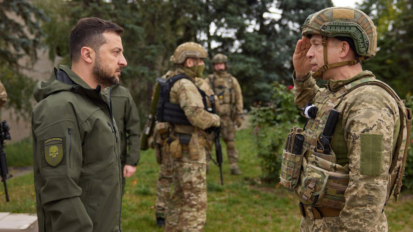 Ukraine's President Volodymyr Zelenskyy visits troops in September.