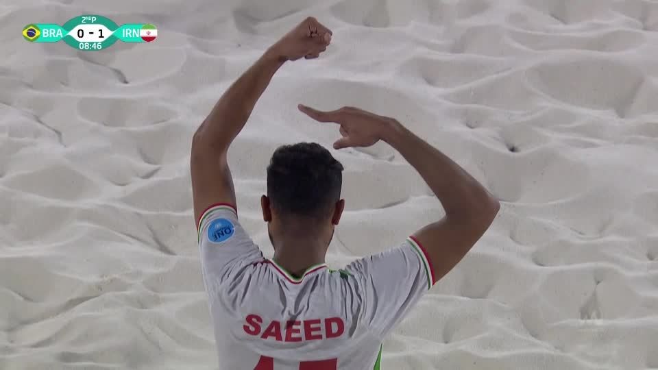 Video: Iranischem Beachfußballer droht Strafe nach Protestgeste