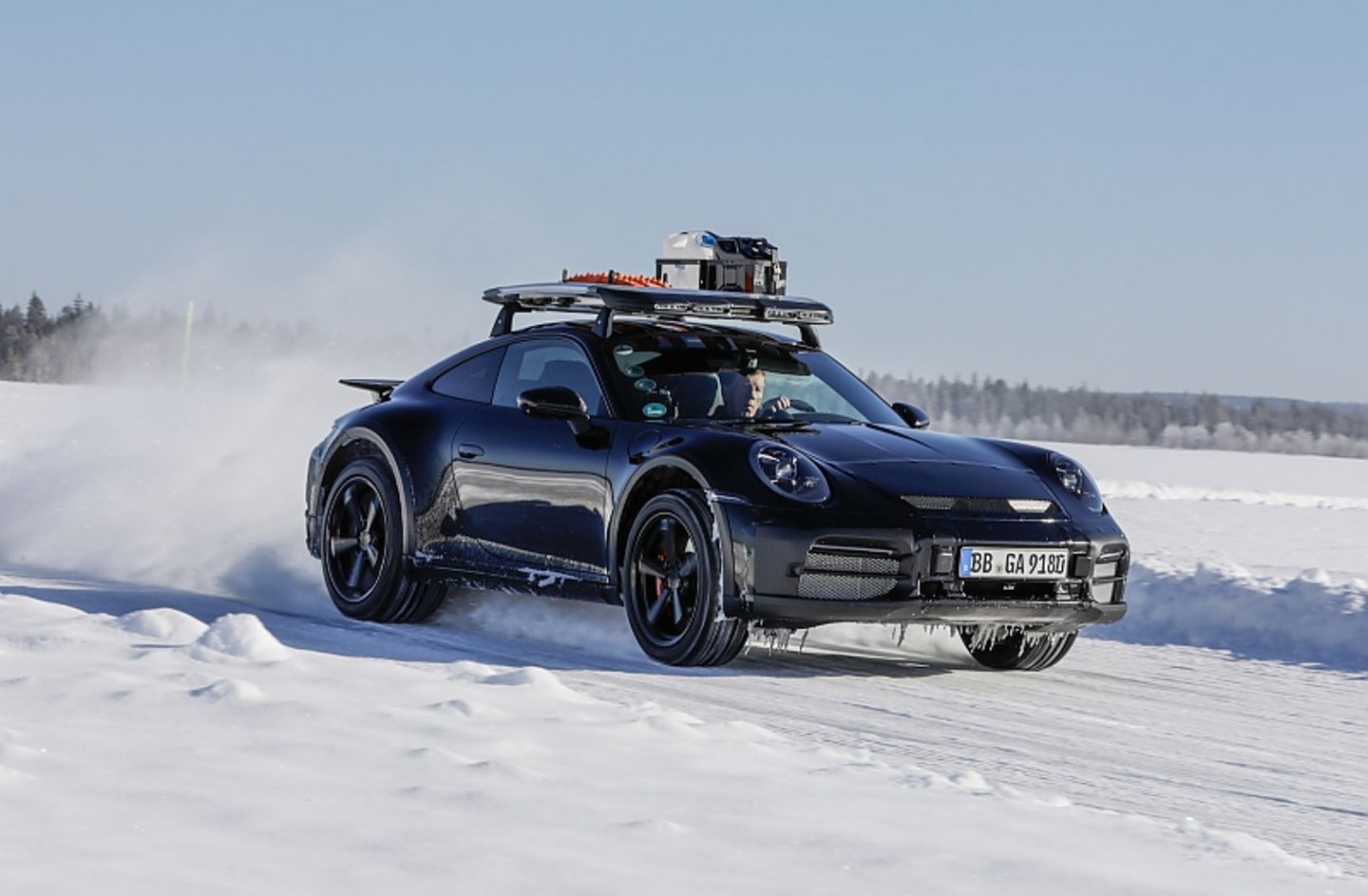 Porsche 911 Dakar 2023