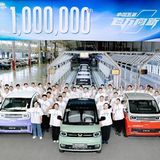 Wuling Hong Guang Cabrio Mini EV