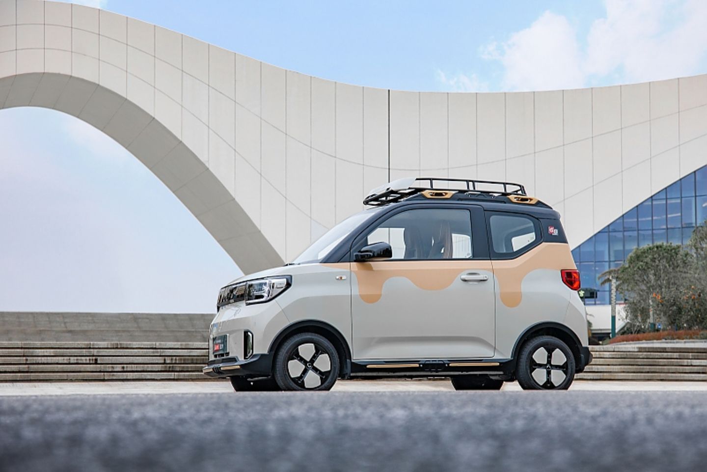 Wuling Hong Guang Cabrio Mini EV