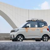 Wuling Hong Guang Cabrio Mini EV