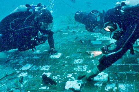 1986 explodierte Raumfähre: Spektakulärer Zufallsfund: Taucher entdecken Trümmer der "Challenger"