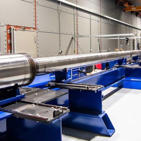 In der Kanone wird Wasserstoff komprimiert