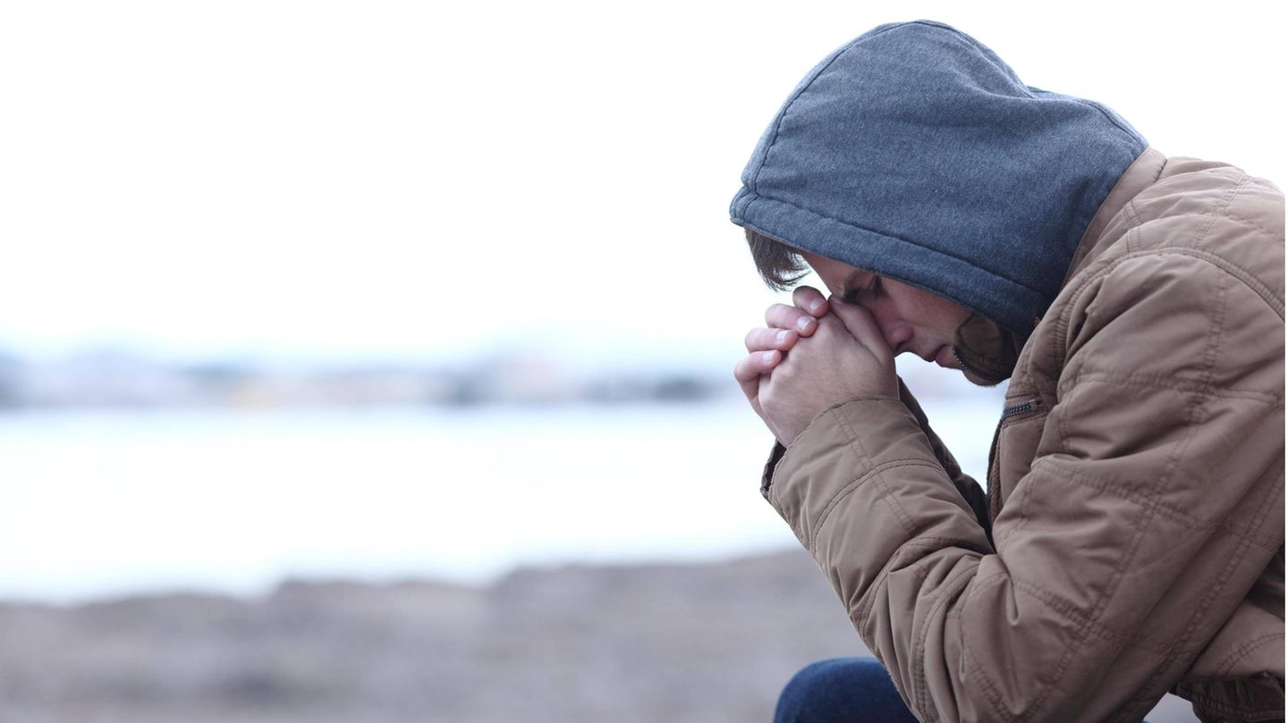Separating Narcissists: Why Saying Goodbye Is Harder Than Other Relationships