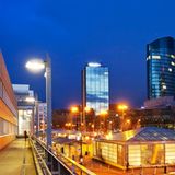 Platz 10: Dortmund  Das "Dynamikranking" ist Teil des Städterankings von Wirtschaftswoche, IW Consult und Immoscout24. Es zeigt, welche Städte sich speziell in den letzten fünf Jahren positiv entwickelt haben (und nicht, welche sowieso schon auf hohem Niveau sind). Dortmund punktet darin trotz hoher Arbeitslosigkeit mit verbesserter Lebensqualität und einem Rückgang an Straftaten. Es bleibt weiterer Aufholbedarf: Im "Niveauranking" liegt Dortmund nur auf Platz 54 von 71 Städten.