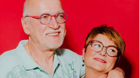 Lydia Janicki, 62, und Wolfgang Lippelt, 67  Wolfgang: "In unserem Alter kann man am besten über ein Dating-Portal jemanden kennenlernen. Man ist nicht mehr so unterwegs wie früher."