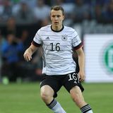 Lukas Klostermann  Note: 4,5  Kam zur 2. Halbzeit und erledigte seinen Job auf rechts in der Viererkette ohne weiter aufzufallen.