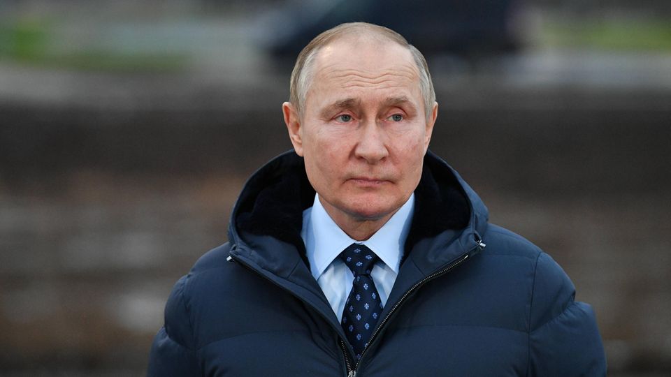 Zawidowo, Russland: Wladimir Putin ließ sich ein Modell eines großen Erholungsgebiets für Touristen vorführen 