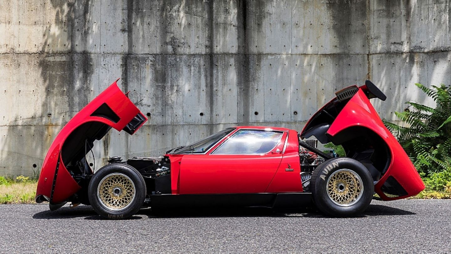 Lamborghini Miura