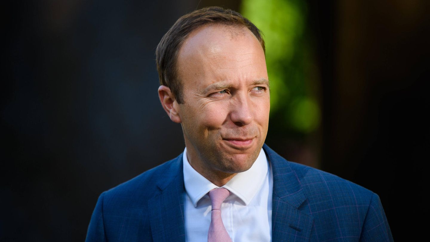 So seriös sah man Matt Hancock noch vor wenigen Wochen