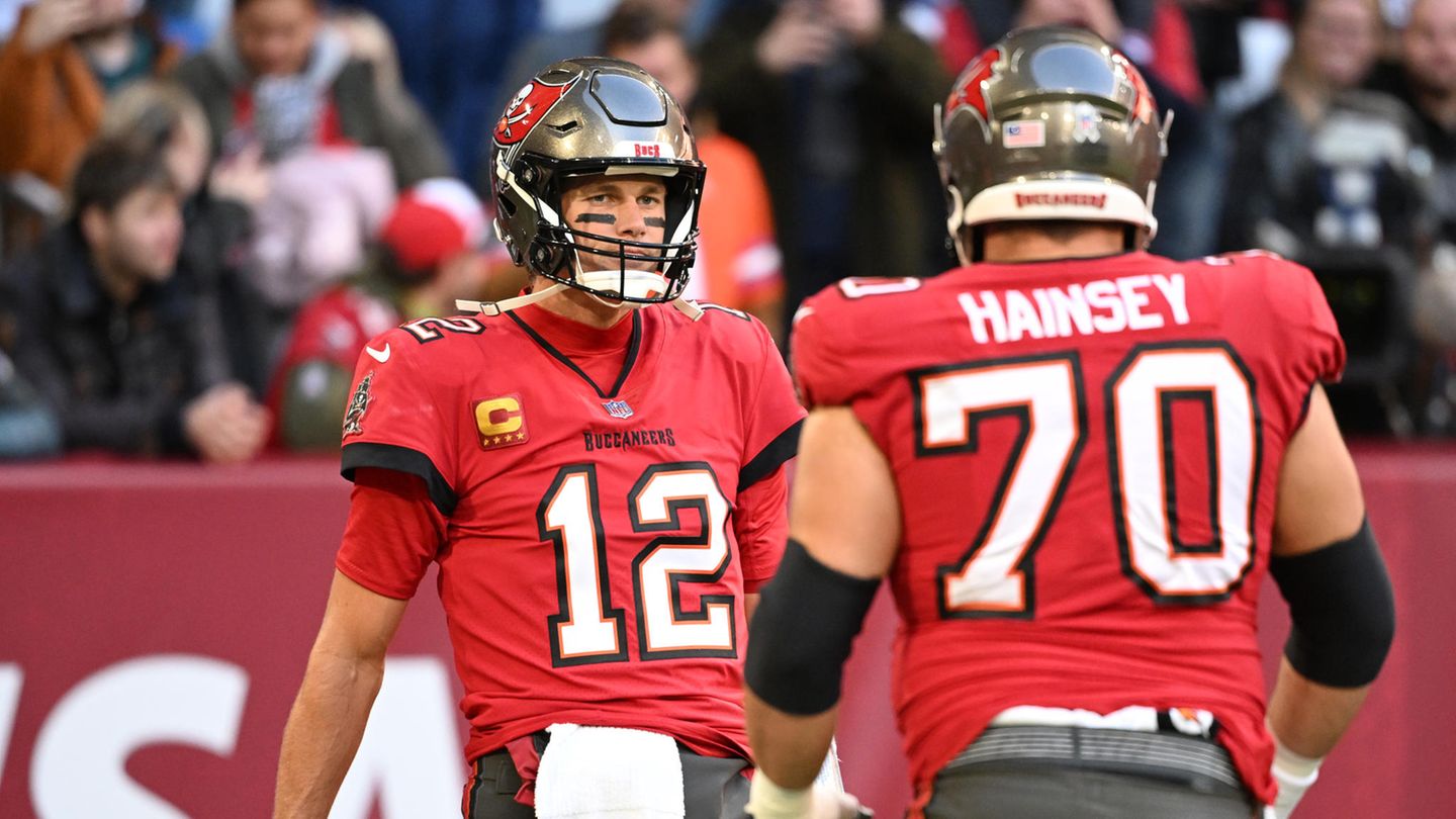 NFL In Munich Tampa Bay Buccaneers Get Victory Over Seattle Seahawks 