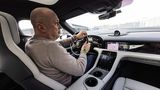 Porsche Taycan mit Reichweiten-Update MJ 2023