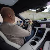 Porsche Taycan mit Reichweiten-Update MJ 2023