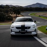 Auch Curbs steckt der schnelle Schwede gut weg