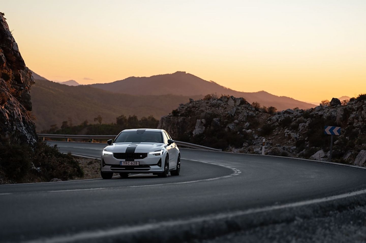 Polestar 2 BST Edition 270