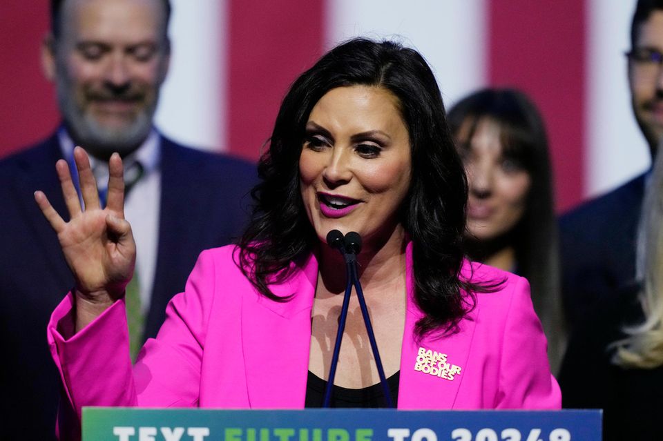 Midterms in den USA: Gretchen Whitmer setzt sich für das Recht auf Abtreibung ein Gretchen Whitmer setzt sich für das Recht auf Abtreibung ein