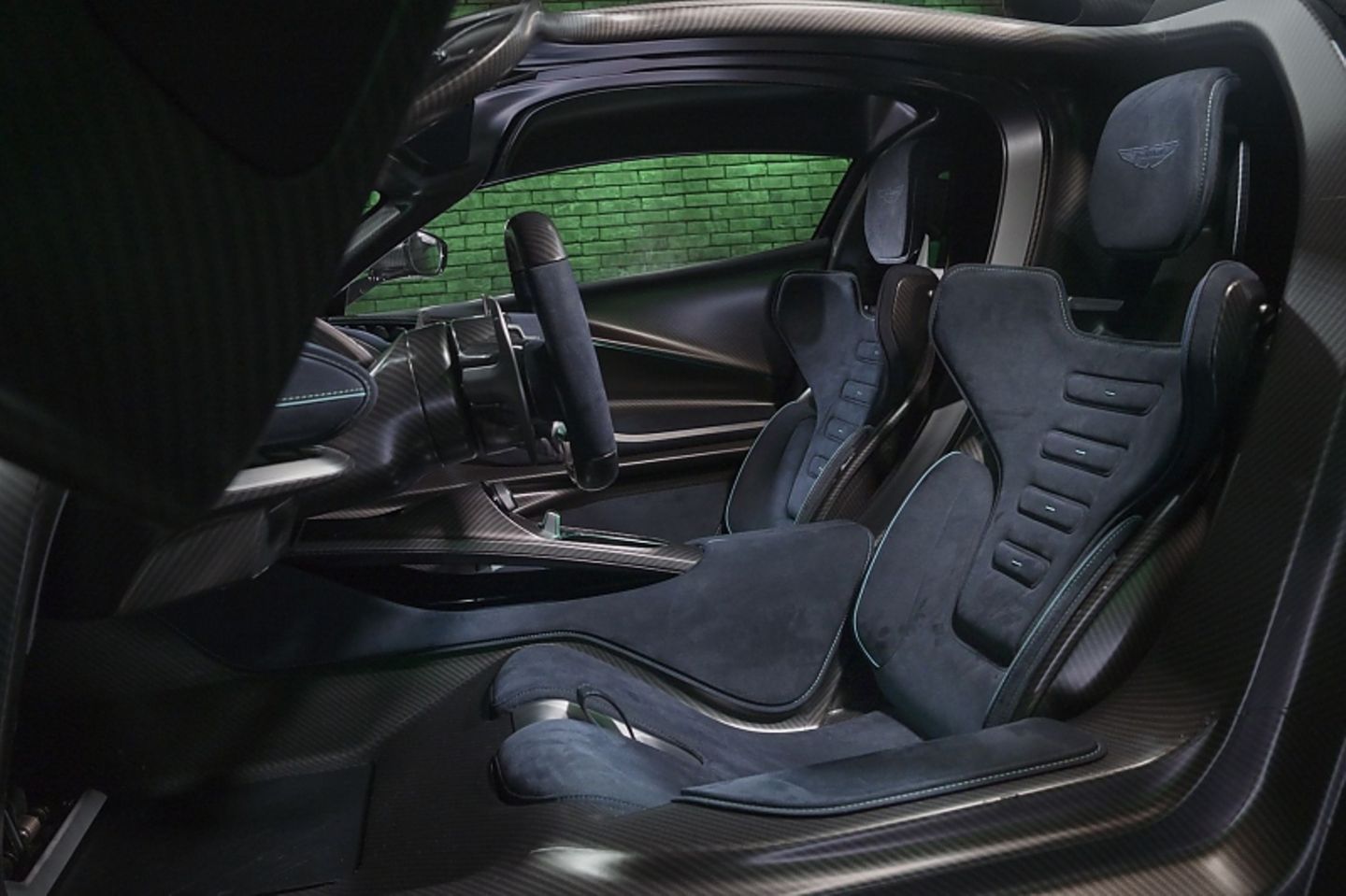 Aston Martin Valhalla