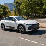 Toyota Crown Hybrid Max 2023