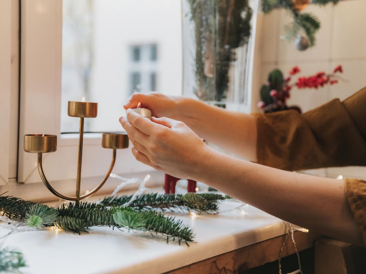 Weihnachtsdeko Fensterbank: Kreative Ideen für festliche Stimmung
