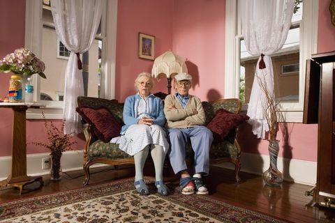 Vertraut und heimelig: Viele Seniorinnen und Senioren wünschen sich, in den eigenen vier Wänden alt zu werden. Mit frühzeitiger Hilfe kann das gelingen