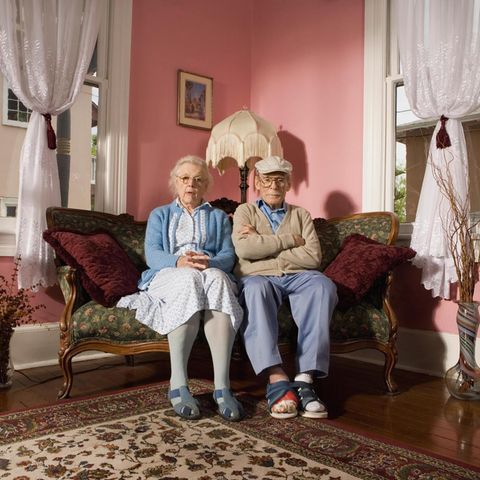 Vertraut und heimelig: Viele Seniorinnen und Senioren wünschen sich, in den eigenen vier Wänden alt zu werden. Mit frühzeitiger Hilfe kann das gelingen