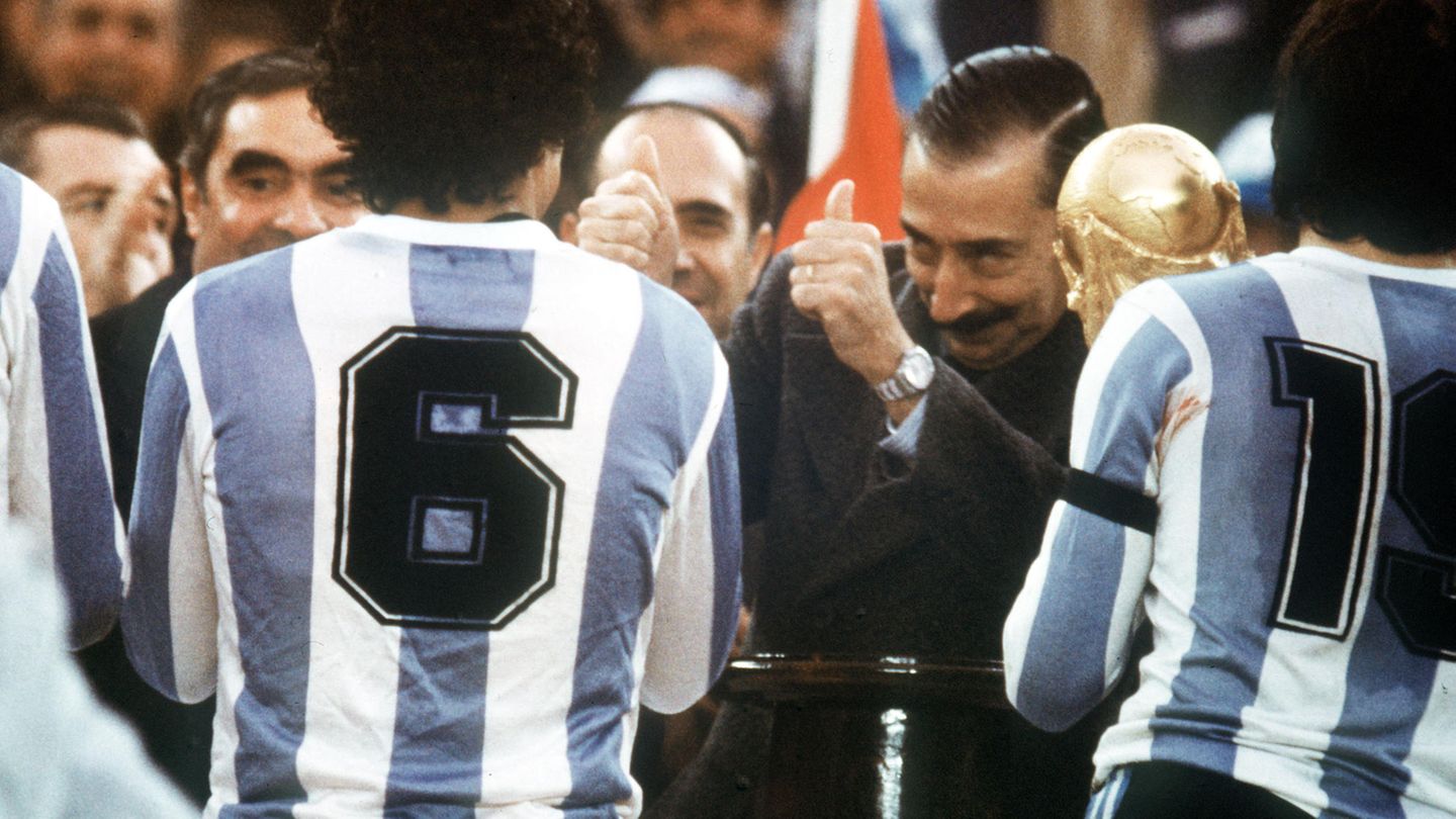 Umstrittene WMs - Argentinien 1978 - Videla Umstrittene WMs - Argentinien 1978 - Videla