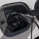 Der WEY Coffee 01 ist für eine rein elektrische Reichweite von 146 Kilometer gut