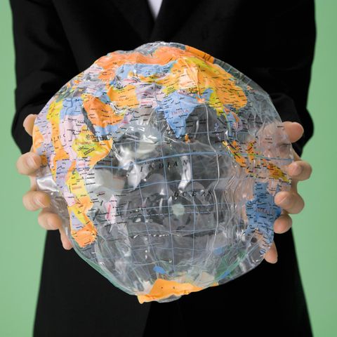 Platte Weltkugel: Ist die Globalisierung am Ende?