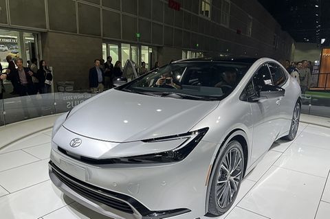 Toyota_Prius.jpg