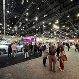 Die Hallen sind recht gut gefüllt