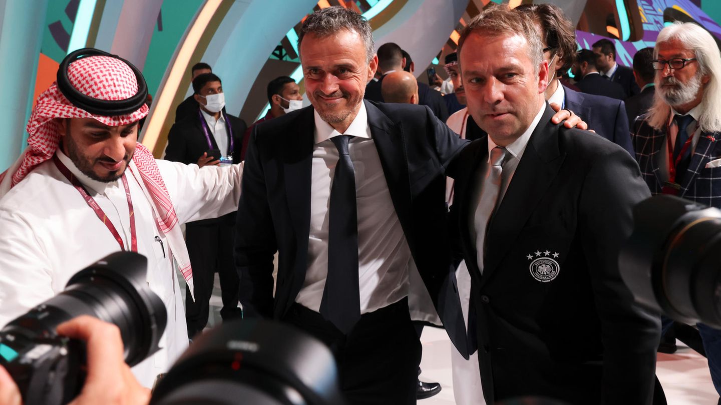 Welt und Katar - Spanien Luis Enrique mit Hansi Flick Welt und Katar - Spanien Luis Enrique mit Hansi Flick