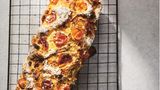 Schnelles Tomaten-Cheddar-Brot