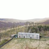 Auf den ersten Blick würde man das Skiddaw House nicht für ein Millionen-Anwesen halten. Allerdings ist es mit knapp 350 Quadratmetern schon ziemlich groß, verfügt über mehrere Küchen und Bäder. 