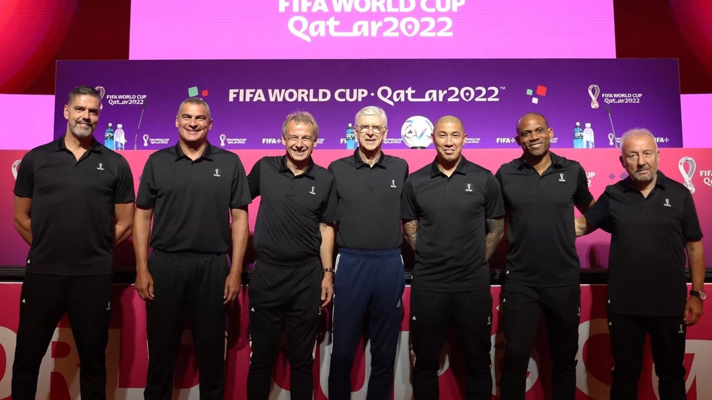 Klinsmann mit der Fifa-Technical-Group