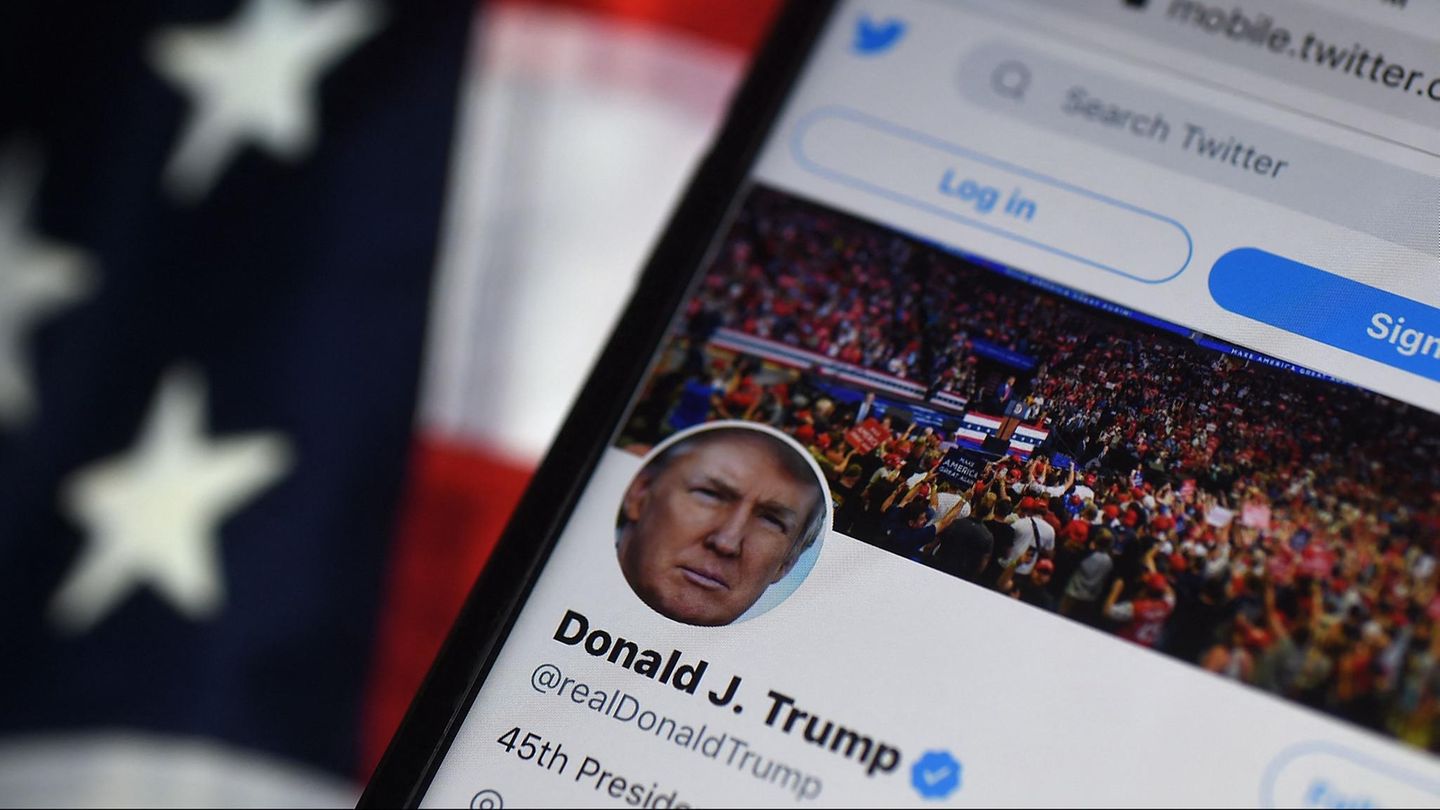 Donald Trumps TwitterAccount entsperrt doch kommt er überhaupt