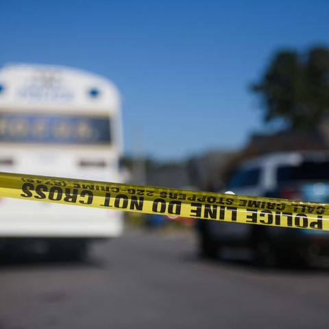Bei Schüssen in einem Nachtclub in der US-Stadt Colorado Springs sind fünf Menschen getötet und 18 verletzt worden (Symbolbild)