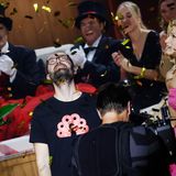 Ein Wettkönig, der seinen Gewinn einer politischen Initiative spendet - das gab es in all den Jahren "Wetten, dass ..?" noch nie. Doch Marten Reiß, der in dem vom Abriss bedrohten Ort Lützerath lebt, kündigte an, die 50.000 Euro Preisgeld dem Kampf gegen RWE zu spenden. Ein weiterer Moment, in der die Realität in die Unterhaltungswelt einsickerte.