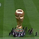 Weltmeisterpokal im Schlepptau