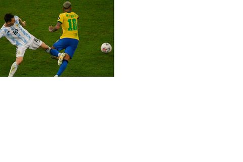 TOPSHOT-FBL-2021-COPA AMERICA-ARG-BRA