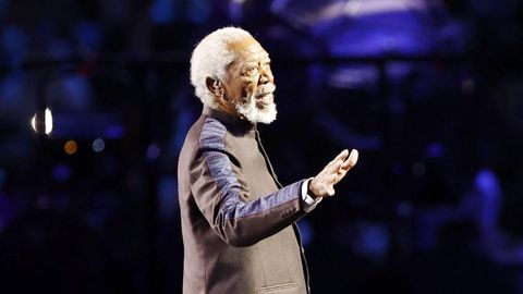 Schauspieler Morgan Freeman bei der Eröffnung der WM 2022